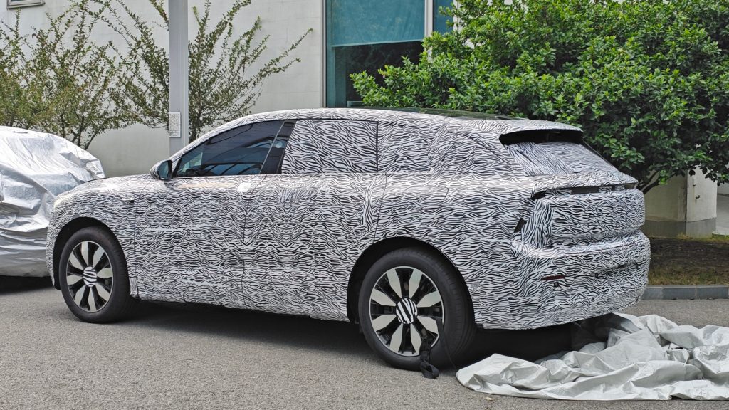 Кроссовер AUDI